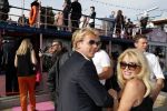 Amsterdam 6 juli 2018
Gordon viert zijn 50e verjaardag bij de Harbour Club en gaat daarna varen met de roze MS de Jordaan. Patricia Paay met haar man Robert