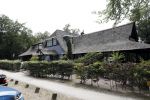 Maarssen Blaricum 7 juli 2018
Berend Boudewijn gaat wandelen bij de Maarsenveense Plassen en daarna rijdt hij naar het Ter Gooi ziekenhuis waar hij zijn vrouw Martine Bijl ophaalt. Daarna gaan ze lunchen bij restaurant de Goede Gooijer.