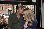 Amsterdam 13 juli 2018
Opening cafe Mimi van actrice Linde van den Heuvel en â€¦. Roeland Fernhout met Jennifer Hoffman