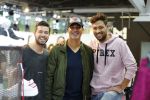Amsterdam 9 juli 2018
Cris de Ravallet met Ruud Gullit en â€¦ in Pirex stand op de modefabriek.