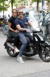 Amsterdam 18 juli 2018
Ruud Gullit en Karin de Rooij op scooter