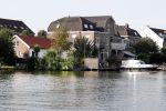 Weesp 4 juli 2018
Sara Kroos haar huis / huizen (de 2 linker) aan de vecht in Weesp