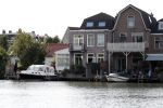 Weesp 4 juli 2018
Sara Kroos haar huis / huizen (de 2 linker) aan de vecht in Weesp
