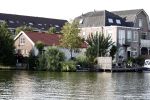 Weesp 4 juli 2018
Sara Kroos haar huis / huizen (de 2 linker) aan de vecht in Weesp
