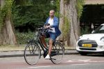 Amsterdam 6 juli 2018
Sascha Visser op de fiets in amsterdam zuid.
