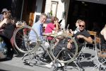 Amsterdam 5 juli 2018
Steve te Pas en Yves Gijraths op terras .