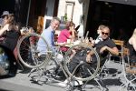 Amsterdam 5 juli 2018
Steve te Pas en Yves Gijraths op terras .