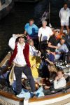 Amsterdam 29 juni 2018
Forum voor Democratie van Thierry Baudet varen met relaties door de grachten van Amsterdam . oa aanwezig Matthijs Albers Jort kelder (met eigen boot) Alwien Tulner Mat Herben Theo Hiddema en Ebru Umar.