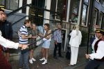 Amsterdam 29 juni 2018
Forum voor Democratie van Thierry Baudet varen met relaties door de grachten van Amsterdam . oa aanwezig Matthijs Albers Jort kelder (met eigen boot) Alwien Tulner Mat Herben Theo Hiddema en Ebru Umar.