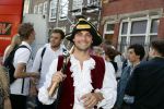 Amsterdam 29 juni 2018
Forum voor Democratie van Thierry Baudet varen met relaties door de grachten van Amsterdam . oa aanwezig Matthijs Albers Jort kelder (met eigen boot) Alwien Tulner Mat Herben Theo Hiddema en Ebru Umar.