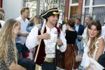 Amsterdam 29 juni 2018
Forum voor Democratie van Thierry Baudet varen met relaties door de grachten van Amsterdam . oa aanwezig Matthijs Albers Jort kelder (met eigen boot) Alwien Tulner Mat Herben Theo Hiddema en Ebru Umar.