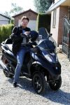 Vinkeveen 29 juni 2018
Thomas Berge op zijn nieuwe MP3 piaggio motor.
