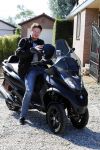 Vinkeveen 29 juni 2018
Thomas Berge op zijn nieuwe MP3 piaggio motor.