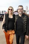 Amsterdam 6 juli 2018
Gordon viert zijn 50e verjaardag bij de Harbour Club en gaat daarna varen met de roze MS de Jordaan. William Rutten met zwangere vrouw