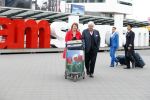 Amsterdam, 25 Juni 2018 
Schiphol.
Willirord Frequin met zijn vriendin Gesina Lodewijkxs
 voor vertrek voor een nieuw TV programma voor 4 weken.