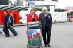 Amsterdam, 25 Juni 2018 
Schiphol.
Willirord Frequin met zijn vriendin Gesina Lodewijkxs
 voor vertrek voor een nieuw TV programma voor 4 weken.