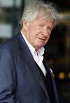 Amsterdam, 25 Juni 2018 
Schiphol.
Willirord Frequin met zijn vriendin Gesina Lodewijkxs
 voor vertrek voor een nieuw TV programma voor 4 weken.