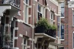 Amsterdam 6 juli 2019
In de v Eeghenstraat is er een bom af gegaan. Leco v Zadelhoff woont er bijna naast.