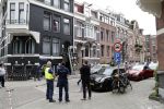 Amsterdam 6 juli 2019
In de v Eeghenstraat is er een bom af gegaan. Leco v Zadelhoff woont er bijna naast.