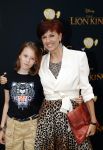 Amsterdam 15 juli 2019
Premiere the lion king in tuschinski. Chazia Mourali met dochter