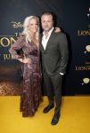 Amsterdam 15 juli 2019
Premiere the lion king in tuschinski. Dennis Weening met zijn vrouw
