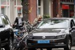 Amsterdam 11 juli 2019
Eva Jinek wordt door taxi thuis opgehaald om naar studio gebracht te worden.