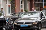 Amsterdam 11 juli 2019
Eva Jinek wordt door taxi thuis opgehaald om naar studio gebracht te worden.