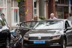 Amsterdam 11 juli 2019
Eva Jinek wordt door taxi thuis opgehaald om naar studio gebracht te worden.