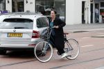 Amsterdam 6 juli 2019
In de v Eeghenstraat is er een bom af gegaan. Leco v Zadelhoff woont er bijna naast. Femke Halsema kwam op de fiets kijken.