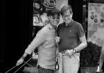 Amsterdam 30 juli 2019
Frank en Rogier ( Paleis voor een prikkie) met hun honden op de cornelis schuytstraat.