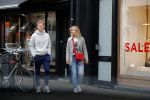 Amsterdam 3 juli 2019
Frenkie de Jong met zijn vriendin Mikky Kiemeney op de PC Hooftstraat. Frenkie draagt kleding van het merk van zijn vriendin.