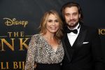 Amsterdam 15 juli 2019
Premiere the lion king in tuschinski. Heleen v Royen met partner Bart