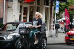 Amsterdam 7 juli 2019
Karin Swerink op de fiets in Amsterdamm zuid