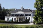 Brummen 23 juli 2019
Nicole Buch met haar nieuwe vriend George bij Kasteel Engelenburg