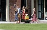 Den Haag 19 juli 2019
Jaarlijkse fotouurtje in de thuisn van Huis ten Bosch . Aanwezig Koning Willem Alexander Koningin Maxima Prinses Amalia Alexia en Ariane.