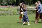 Den Haag 19 juli 2019
Jaarlijkse fotouurtje in de thuisn van Huis ten Bosch . Aanwezig Koning Willem Alexander Koningin Maxima Prinses Amalia Alexia en Ariane.