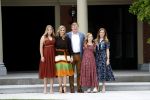 Den Haag 19 juli 2019
Jaarlijkse fotouurtje in de thuisn van Huis ten Bosch . Aanwezig Koning Willem Alexander Koningin Maxima Prinses Amalia Alexia en Ariane.