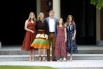 Den Haag 19 juli 2019
Jaarlijkse fotouurtje in de thuisn van Huis ten Bosch . Aanwezig Koning Willem Alexander Koningin Maxima Prinses Amalia Alexia en Ariane.