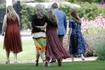 Den Haag 19 juli 2019
Jaarlijkse fotouurtje in de thuisn van Huis ten Bosch . Aanwezig Koning Willem Alexander Koningin Maxima Prinses Amalia Alexia en Ariane.
