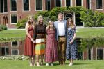 Den Haag 19 juli 2019
Jaarlijkse fotouurtje in de thuisn van Huis ten Bosch . Aanwezig Koning Willem Alexander Koningin Maxima Prinses Amalia Alexia en Ariane.