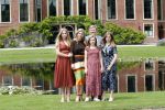 Den Haag 19 juli 2019
Jaarlijkse fotouurtje in de thuisn van Huis ten Bosch . Aanwezig Koning Willem Alexander Koningin Maxima Prinses Amalia Alexia en Ariane.