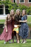 Den Haag 19 juli 2019
Jaarlijkse fotouurtje in de thuisn van Huis ten Bosch . Aanwezig Koning Willem Alexander Koningin Maxima Prinses Amalia Alexia en Ariane.