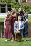 Den Haag 19 juli 2019
Jaarlijkse fotouurtje in de thuisn van Huis ten Bosch . Aanwezig Koning Willem Alexander Koningin Maxima Prinses Amalia Alexia en Ariane.