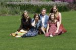 Den Haag 19 juli 2019
Jaarlijkse fotouurtje in de thuisn van Huis ten Bosch . Aanwezig Koning Willem Alexander Koningin Maxima Prinses Amalia Alexia en Ariane.