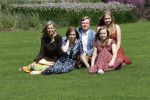 Den Haag 19 juli 2019
Jaarlijkse fotouurtje in de thuisn van Huis ten Bosch . Aanwezig Koning Willem Alexander Koningin Maxima Prinses Amalia Alexia en Ariane.
