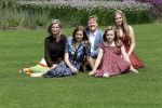 Den Haag 19 juli 2019
Jaarlijkse fotouurtje in de thuisn van Huis ten Bosch . Aanwezig Koning Willem Alexander Koningin Maxima Prinses Amalia Alexia en Ariane.