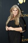 Amsterdam 15 juli 2019
Premiere the lion king in tuschinski. Laura Vlasblom kwam met haar zoon