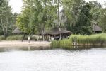 Loosdrecht 14 juli 2019
Huis van laurent Hompes op een eilandje voor Loosdrecht. Er staan paardestallen en heeft een eigen strand.