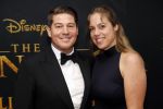 Amsterdam 15 juli 2019
Premiere the lion king in tuschinski. Martijn Krabbe kwam met zijn verloofde/vriendin