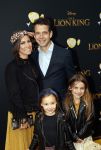 Amsterdam 15 juli 2019
Premiere the lion king in tuschinski. Pepijn Padberg met Nathalie de Hoop en hun dochter